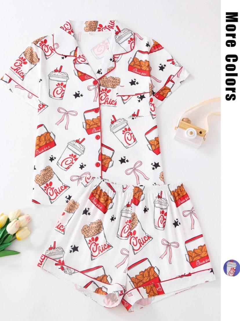 comfort and casual fashion pajamas for women with printed top and shorts set in polyester fiber